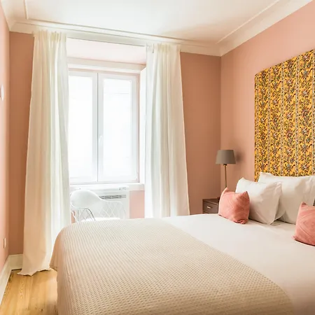 Отель Almaria Ex Libris Chiado