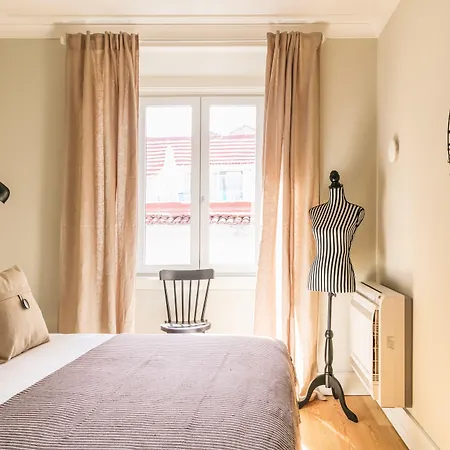 Almaria Ex Libris Chiado 4* Лиссабон