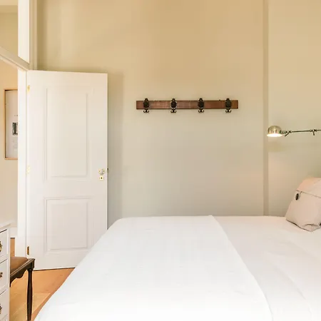 Отель Almaria Ex Libris Chiado