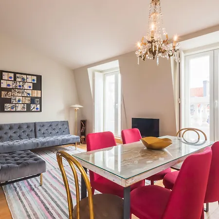 Отель Almaria Ex Libris Chiado 4*