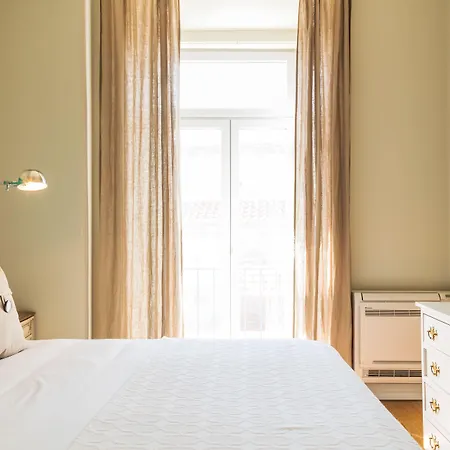 Almaria Ex Libris Chiado 호텔 4*