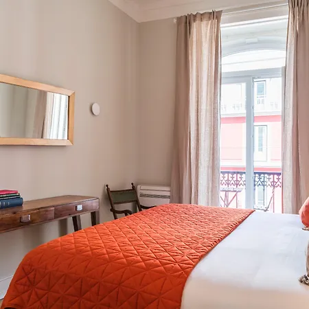 Almaria Ex Libris Chiado Lizbona