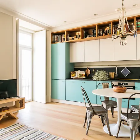 Almaria Ex Libris Chiado 4*